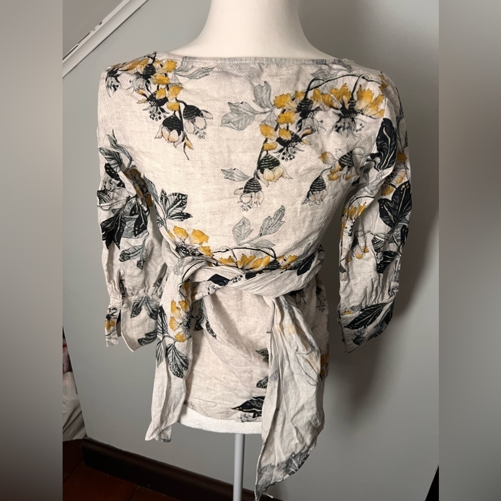 Once was Australian brand cream white yellow blue wrap top linen - Picture 4 of 9